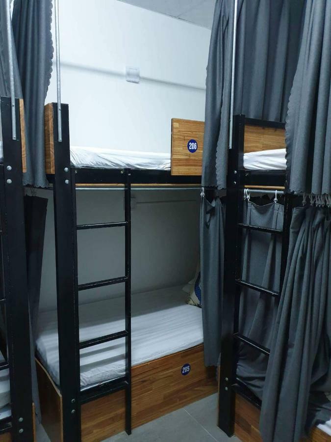 Starfish Alley Hostel Danang Exterior photo